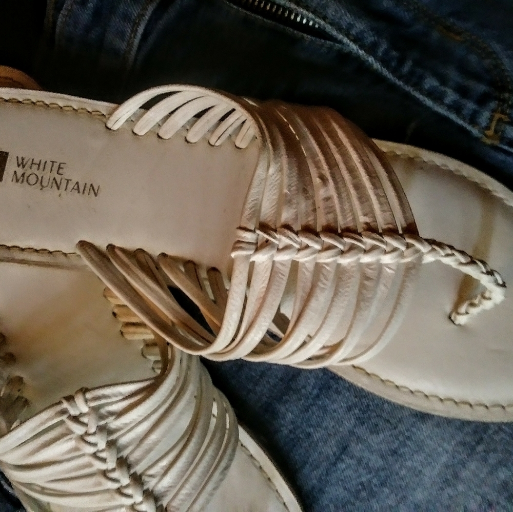 White mountain sandles